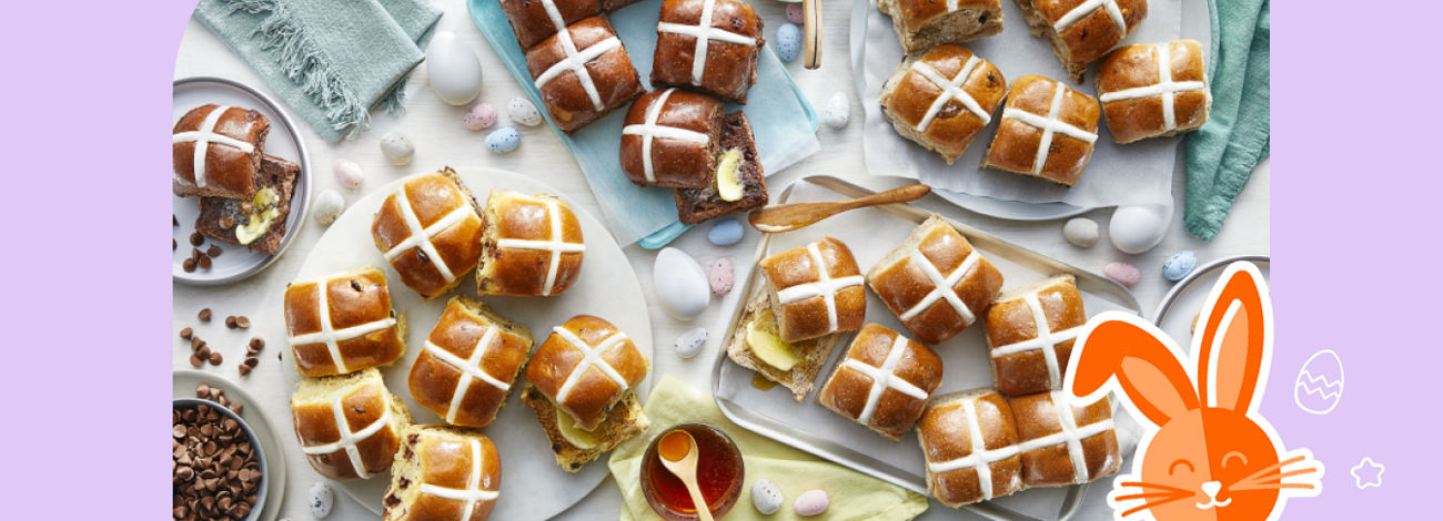 Collect 500 points when you spend $20 on Woolworths Hot Cross Buns in one or more shops. T&Cs apply.