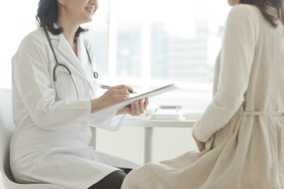 医師が解説 生理がくるのが早いのはなぜ 生理用品のソフィ