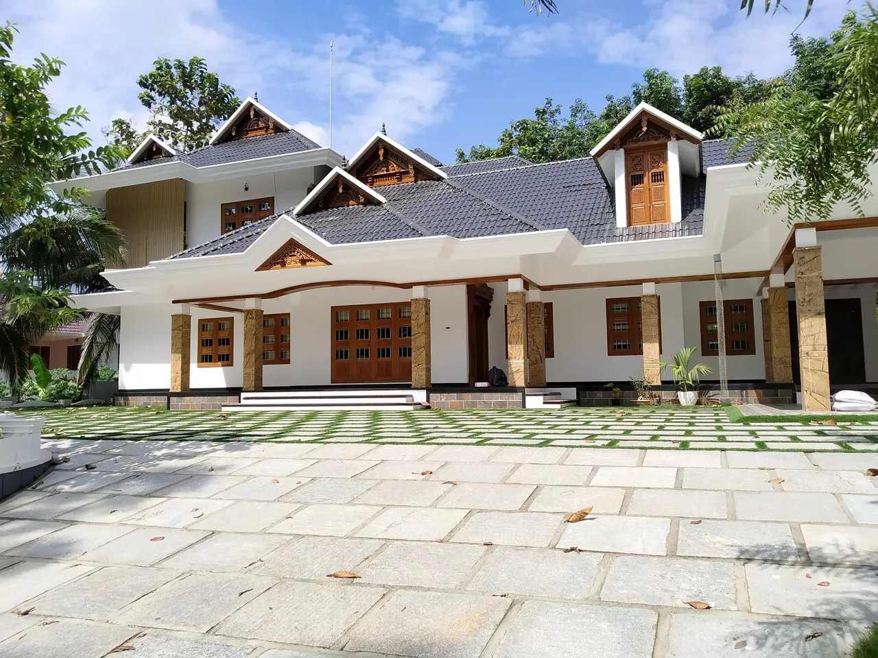 kerala big house in sunlight view