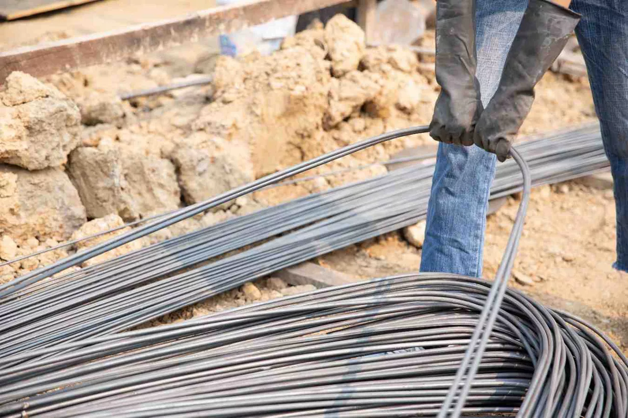 Sariya bend test for TMT bar quality