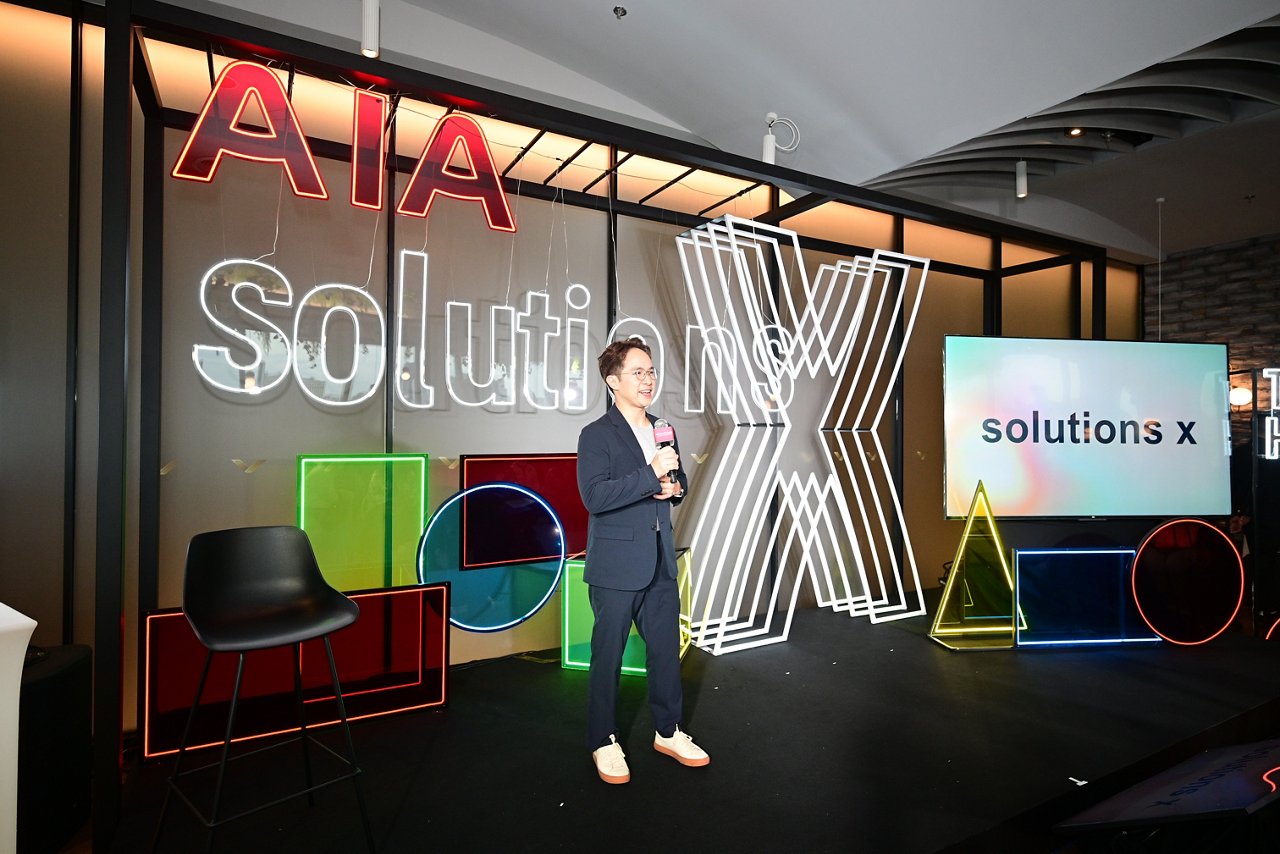 คุณเอกรัตน์-ฐิติมั่น-cmo-aia-solutions-x