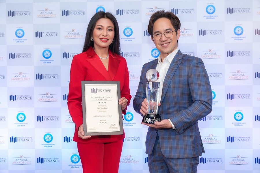 รับรางวัล Best Life Insurance Company Thailand