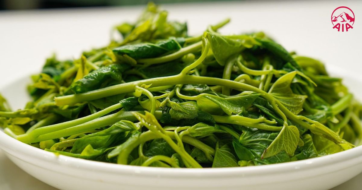 Nên ăn rau lang luộc thay vì nêm nếm quá nhiều