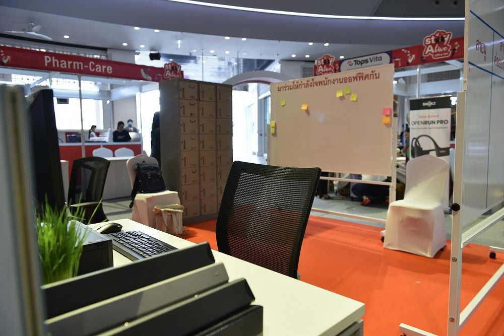 stayalive-office-fair