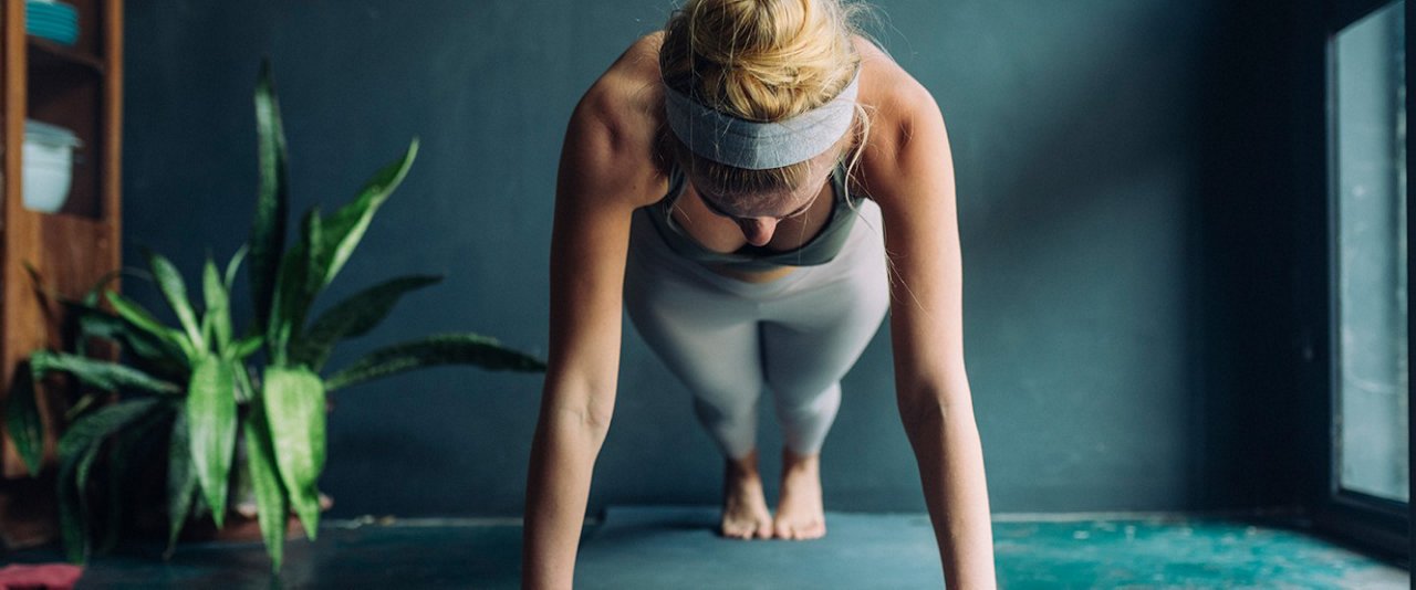 a girl doing pushups