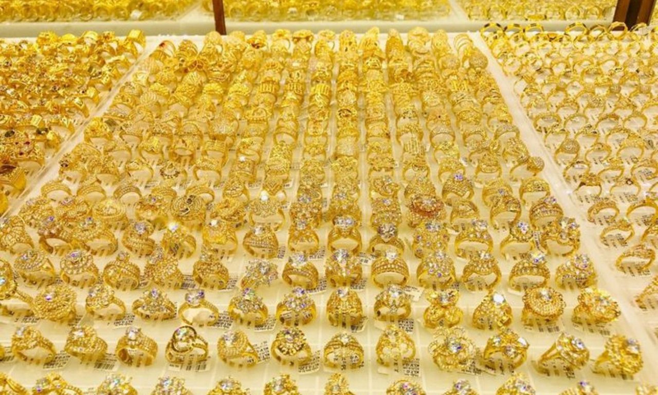 Vàng non là gì? Đặc điểm, giá trị và cách phân biệt với các loại vàng khác