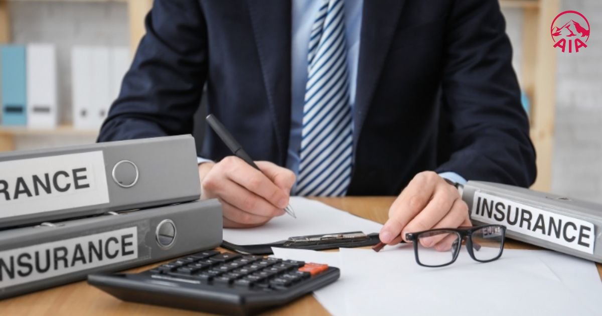 AIA Việt Nam khuyến nghị người lao động theo dõi bảng lương và mức đóng để bảo vệ quyền lợi