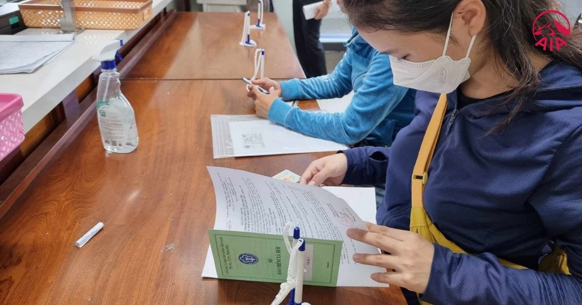 Nên cân nhắc kỹ lưỡng những quyền lợi trước khi rút BHXH 1 lần