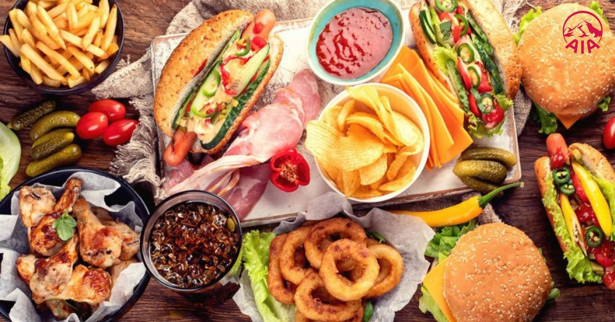 Người bệnh tim nên hạn chế tối đa thức ăn nhanh để bảo vệ tim