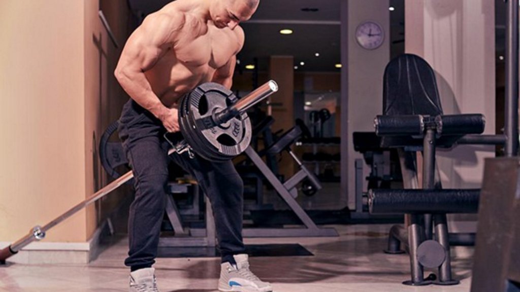 CÁC BÀI TẬP LƯNG CHO NAM TẠI PHÒNG GYM