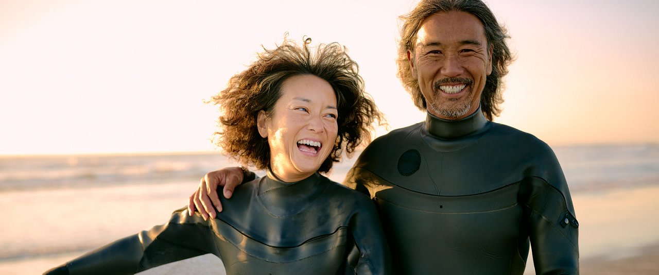 Couple surfing