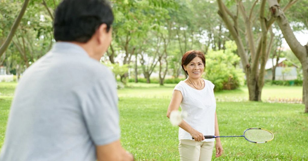 9+ lợi ích sức khoẻ của việc đánh cầu lông 30 phút mỗi ngày | AIA Vietnam