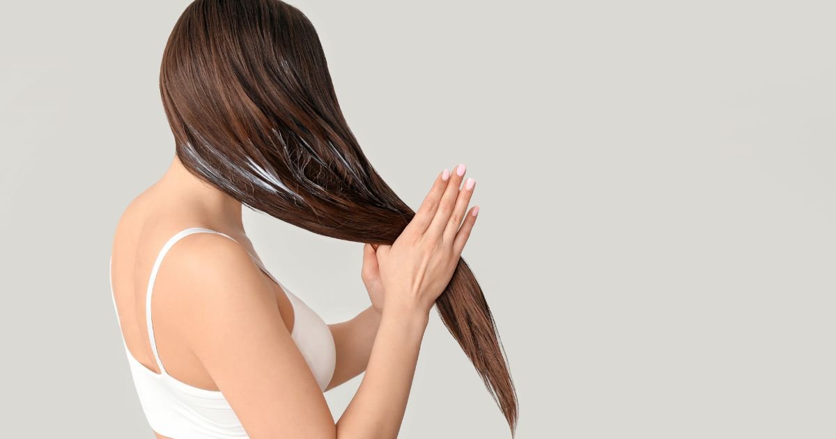 AIA_Top 10 lợi ích hàng đầu của dầu dừa đối với sức khỏe và làm đẹp_NV_T2/05 - dau-dua-co-tac-dung-gitac-dung-dau-dua-3