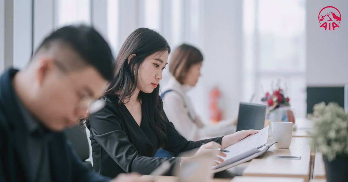 Đối tượng tham gia bảo hiểm bắt buộc bao gồm NLĐ, NSDLĐ và các bên liên quan