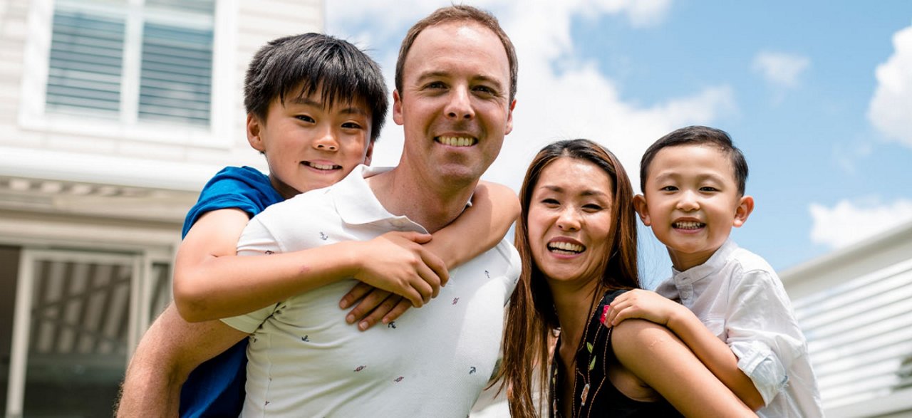 mum and dad with young daughter and son