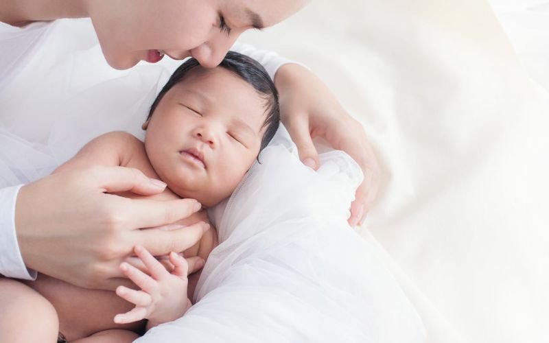 những ai được nhận chế độ thai sản khi sinh con