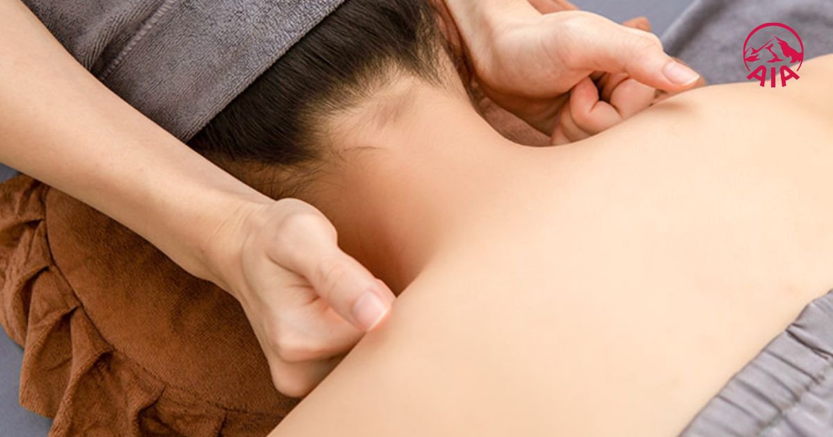 Cổ vai gáy là nơi cần được massage nhiều hơn