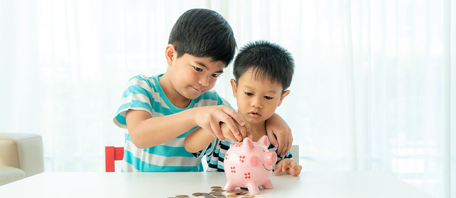 Parents' Guide to Teaching Children the Value of Money | BPI AIA