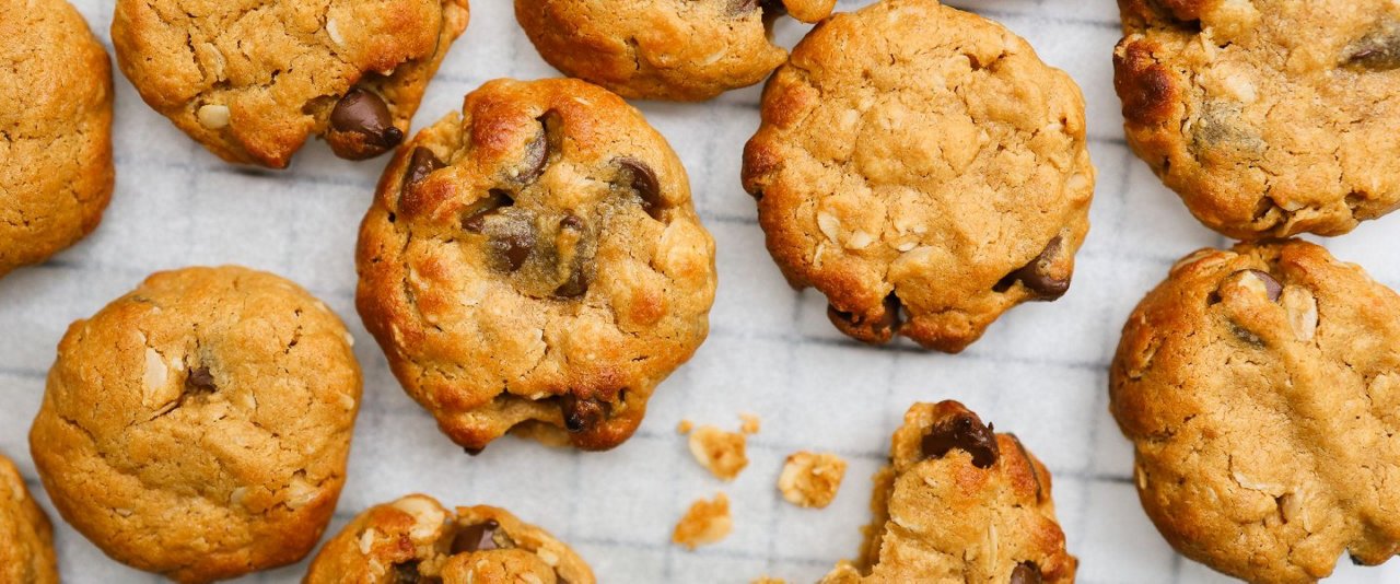 peanut butter oatmeal cookies recipe easy healthy vegetarian