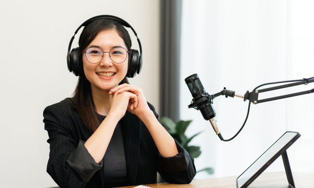 Nhà sáng tạo nội dung số là gì? Làm những công việc gì? | Vietnam