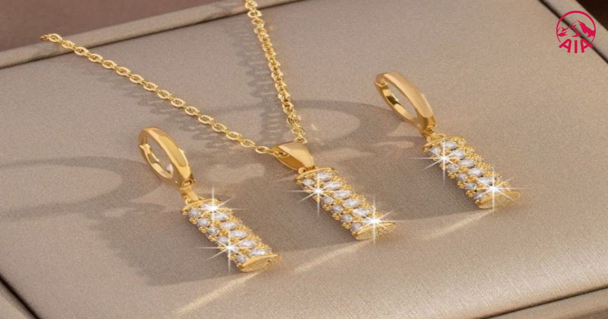Vàng tây thường được sử dụng để làm trang sức