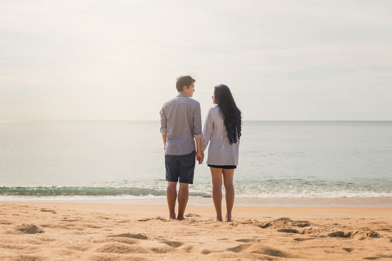  Young couple on a beach