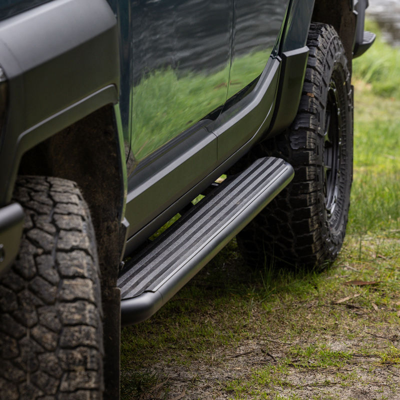 ARB side step on a blue Kia Tasman.