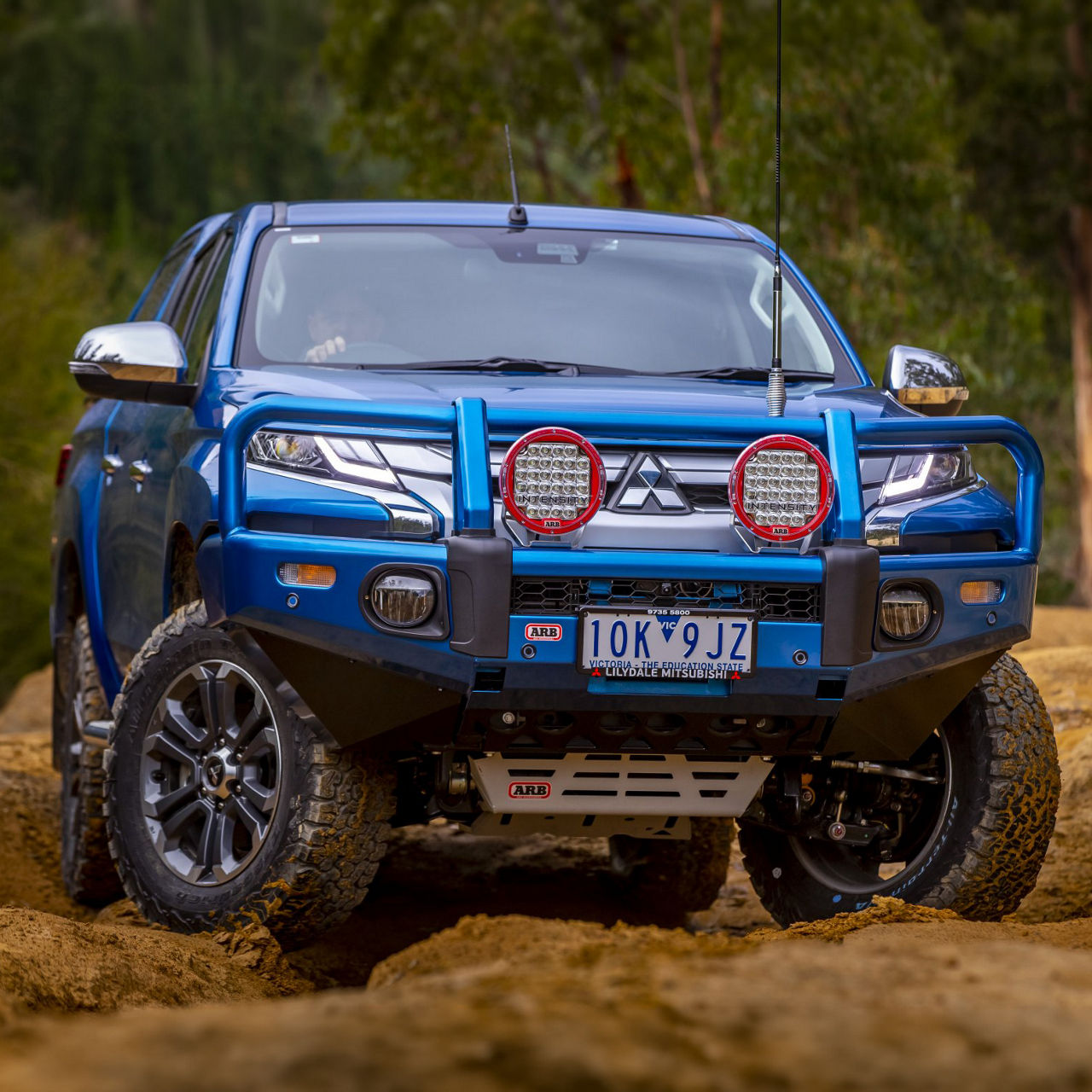 Mitsubishi Triton MR