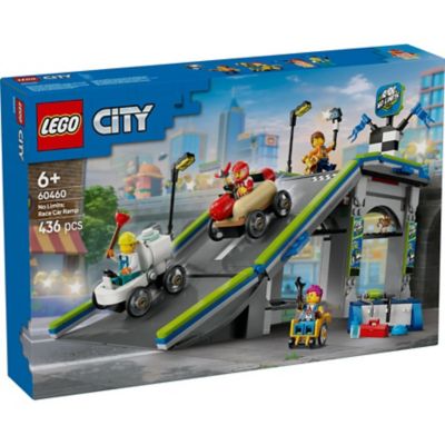 LEGO Bluey Bluey's Beach & Family Car Trip 11202