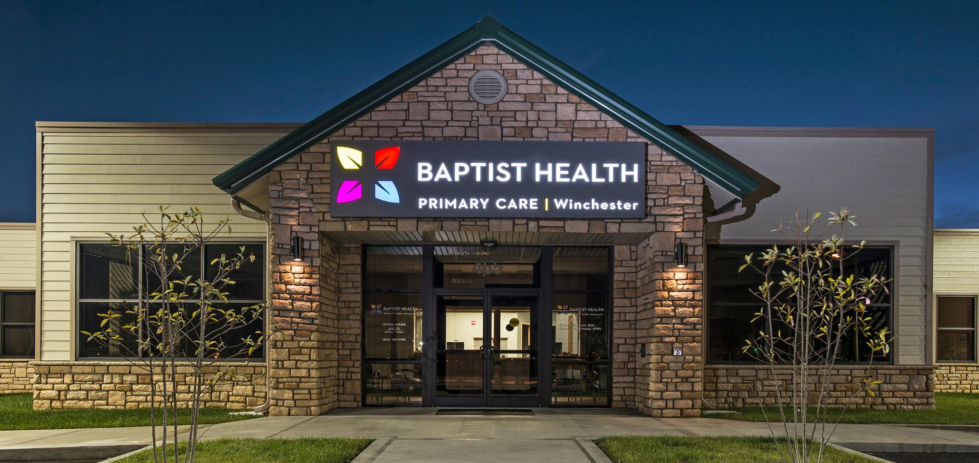 Exterior entrance view of the Baptist Health outpatient facility featuring integrated patient access, coordinated healthcare design and a welcoming care environment developed to support efficient outpatient services and long-term operational flexibility.