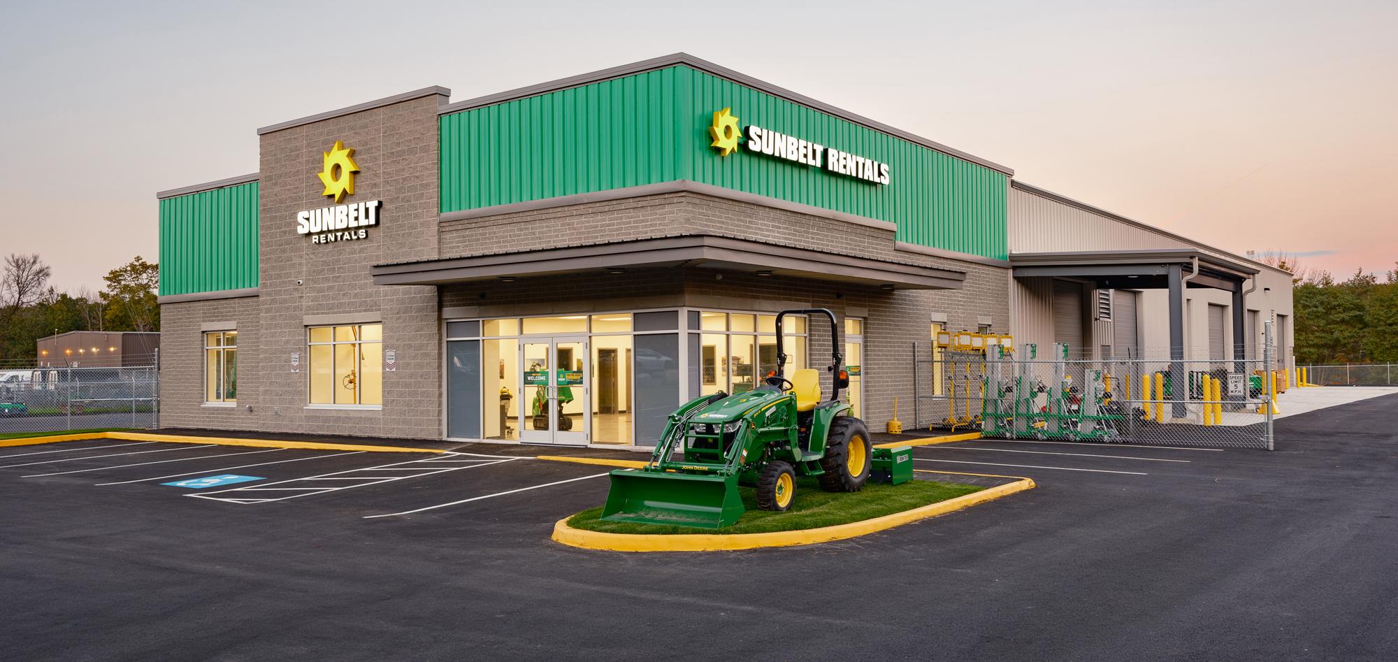 Exterior view of the Sunbelt Rentals facility featuring integrated sales and service operations, durable building systems and a customer-focused environment designed to support efficient equipment rental operations and a strong professional presence.