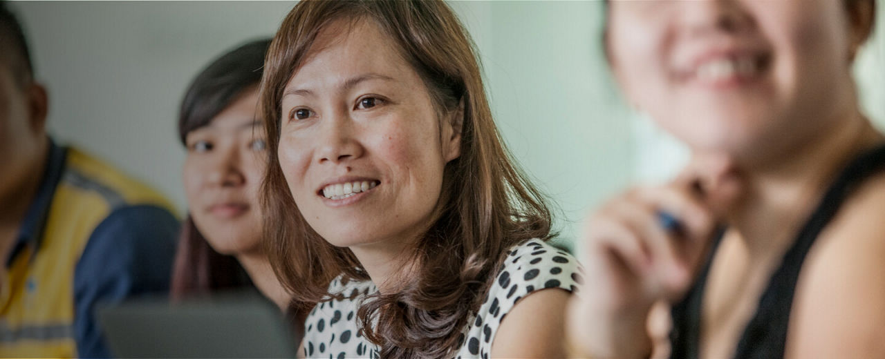 Her banner without smartcrop