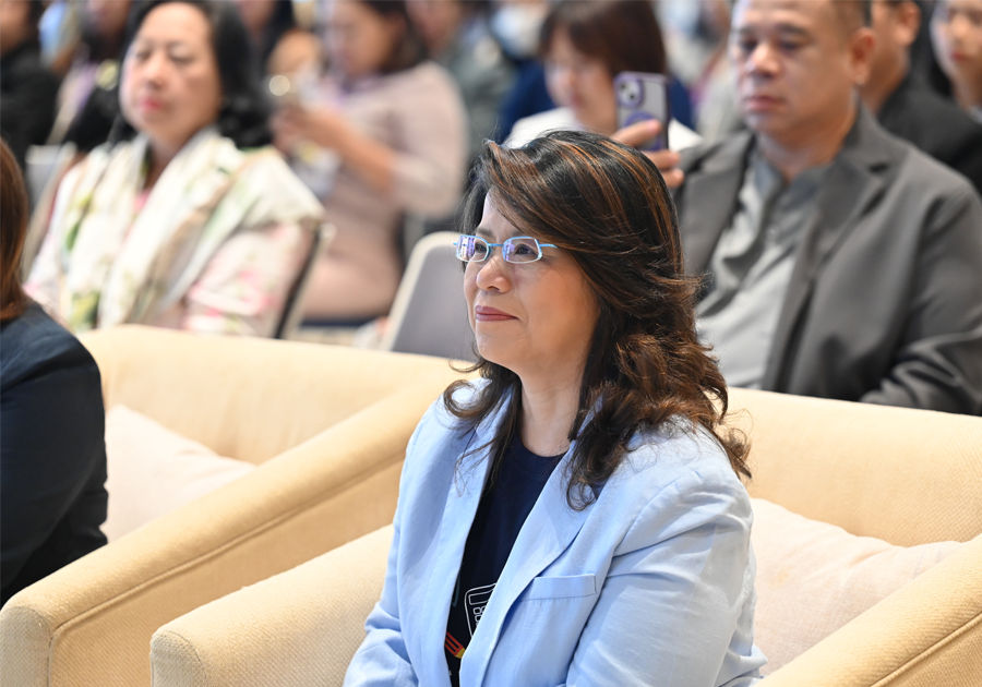 ครูสตางค์ปล่อยของ