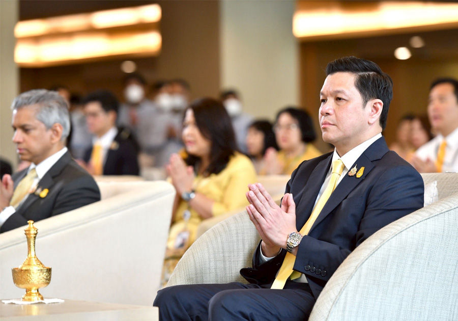ธปท. จัดพิธีบำเพ็ญกุศลทักษิณานุประทานอุทิศถวายเป็นพระราชกุศล พระบาทสมเด็จพระบรมชนกาธิเบศร มหาภูมิพลอดุลยเดชมหาราช บรมนาถบพิตร เนื่องใน "วันนวมินทรมหาราช" พุทธศักราช 2568