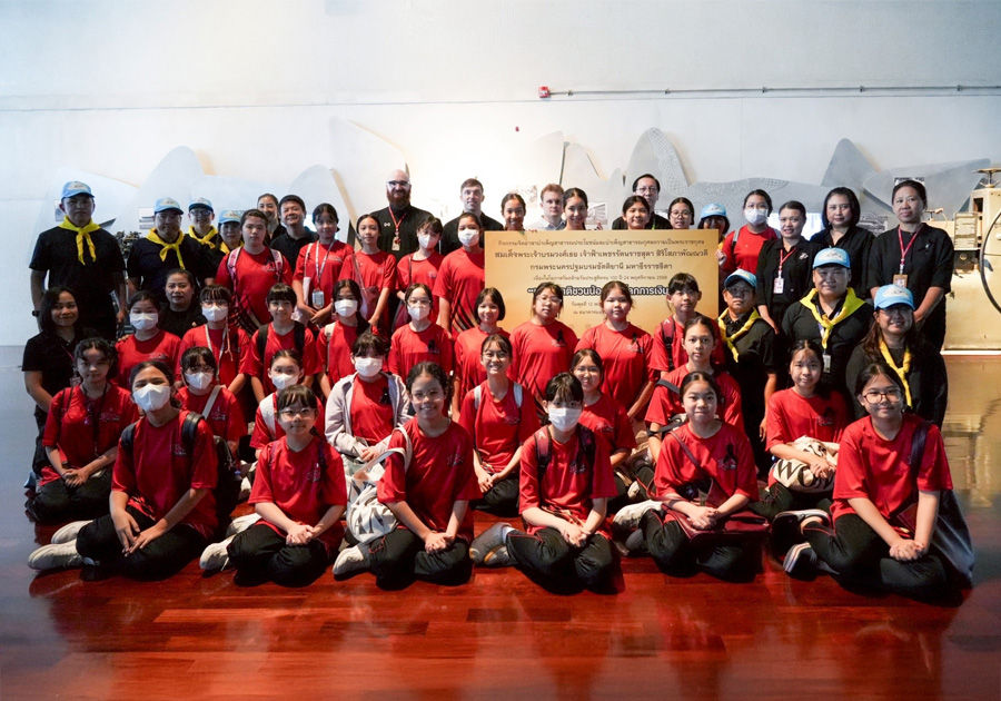 ธปท. จัดกิจกรรมจิตอาสา “ชวนน้องท่องโลกการเงิน” เ