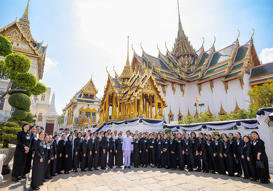 ธนาคารแห่งประเทศไทย ร่วมเป็นเจ้าภาพพระพิธีธรรมสวดพระอภิธรรมพระบรมศพ สมเด็จพระนางเจ้าสิริกิติ์ พระบรมราชินีนาถ พระบรมราชชนนีพันปีหลวง
