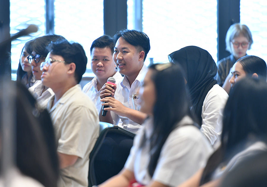 ศูนย์การเรียนรู้ ธปท. จัดกิจกรรม BOT EconClass ชวนนิสิตนักศึกษาเรียนรู้เศรษฐศาสตร์นอกห้องเรียน