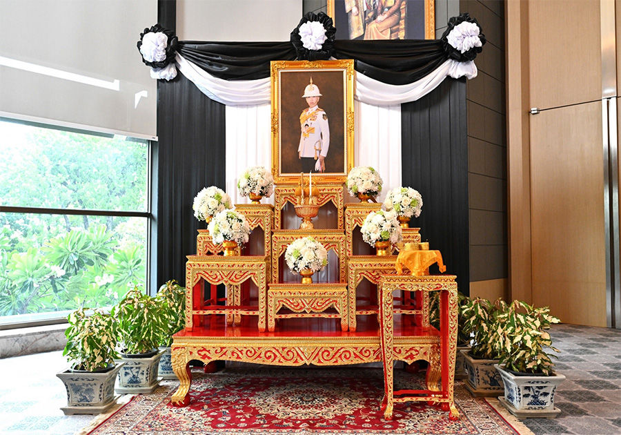 ธปท. จัดพิธีบำเพ็ญกุศลปัญญาสมวาร (50 วัน) เพื่ออุทิศถวายเป็นพระกุศลแด่ สมเด็จพระเจ้าลูกเธอ เจ้าฟ้าพัชรกิติยาภา นเรนทิราเทพยวดี กรมหลวงราชสาริณีสิริพัชร มหาวัชรราชธิดา