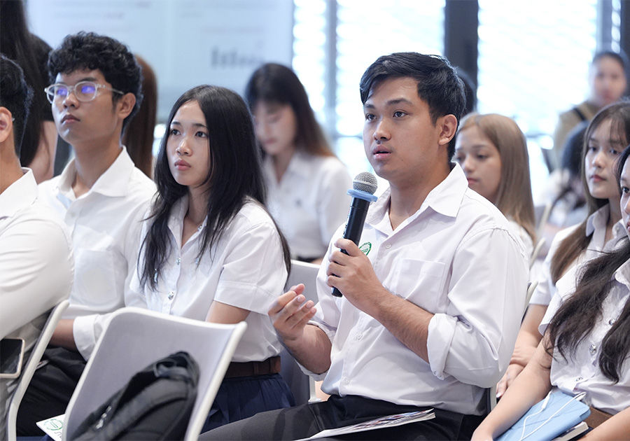 เศรษฐศาสตร์นอกห้องเรียน กับ BOT EconClass