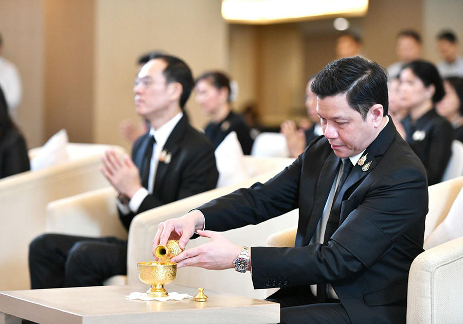 ธนาคารแห่งประเทศไทยจัดพิธีบำเพ็ญกุศลอุทิศถวายพระบาทสมเด็จพระบรมชนกาธิเบศร มหาภูมิพลอดุลยเดชมหาราช บรมนาถบพิตร เนื่องใน “วันนวมินทรมหาราช” พุทธศักราช 2569 เพื่อน้อมรำลึกในพระมหากรุณาธิคุณอันหาที่สุดมิได้