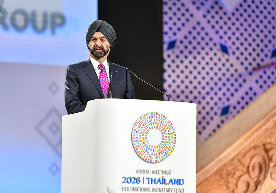 The Prime Minister Opens the Annual Meetings Plenary, Joined by IMF and World Bank Group Leaders Who Share Their Vision of the Global Economy