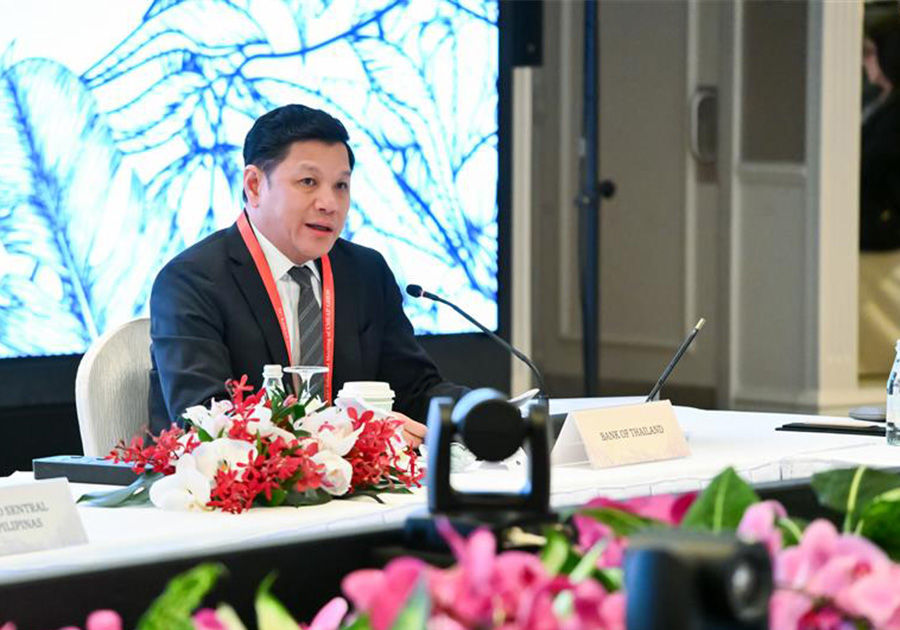ผู้ว่าการ ธปท. เข้าร่วมการประชุมระดับผู้ว่าการธนาคารกลางเอเชียและแปซิฟิค (EMEAP Governors' Meeting) ครั้งที่ 31 ณ ประเทศสิงคโปร์
