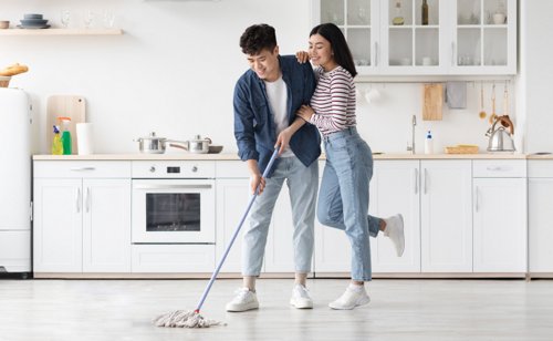 ฟรี Tomi Floor Cleaner (มูลค่า฿15)+ลดทันที ฿100 เมื่อช็อปของใช้ในบ้านครบ ฿650/ใบเสร็จ