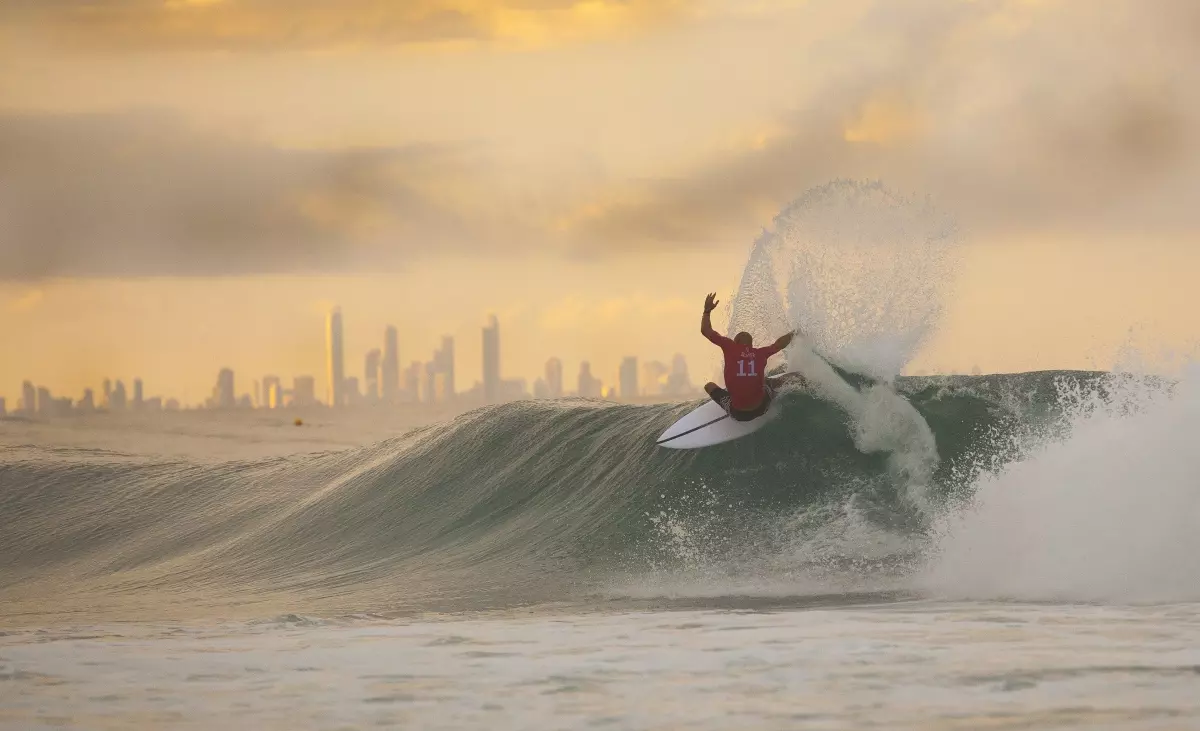 Aussie surfers sense golden opportunity
