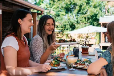 Pomona Distilling Co Noosa hinterland | food road trip Sunshine Coast Hinterland Pomona Distilling Co Noosa hinterland | food road trip Sunshine Coast Hinterland
