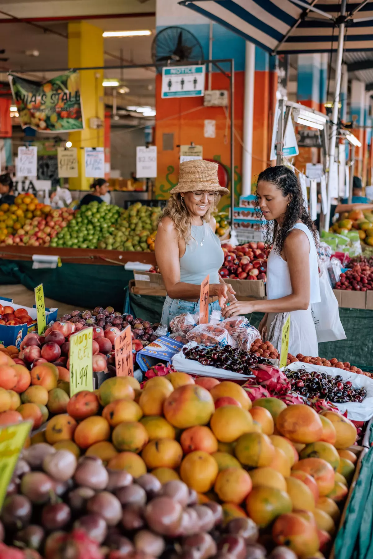Women shopping at Rusty's Markets | Free things to do Cairns