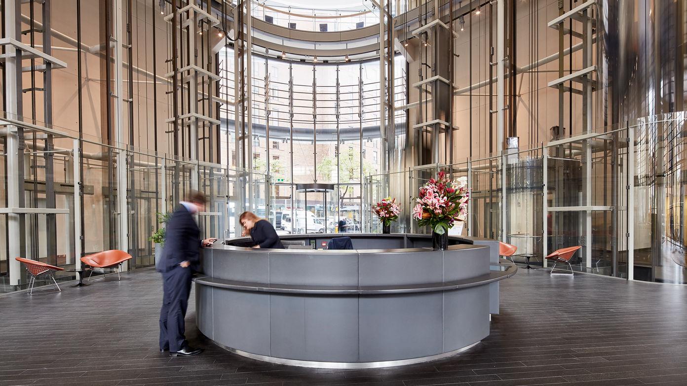 1 Bligh_interior_lobby_concierge