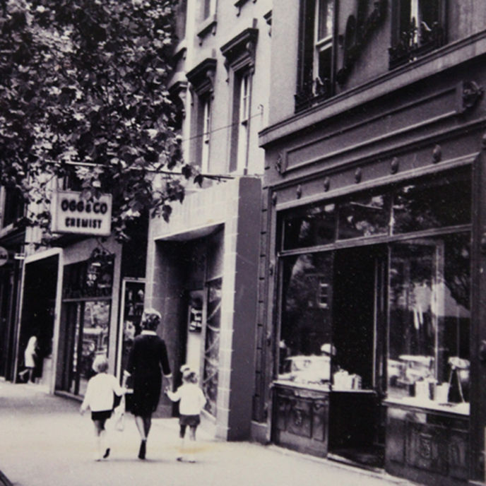 Le Louvre Collins Street
