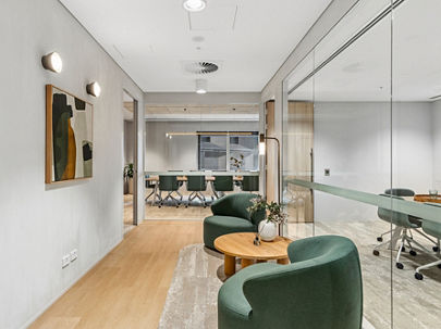 80 Collins Level 10, Suite 2