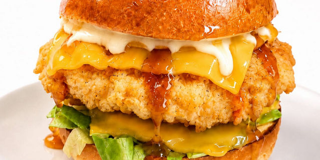 Costi's $10 Fish Burger